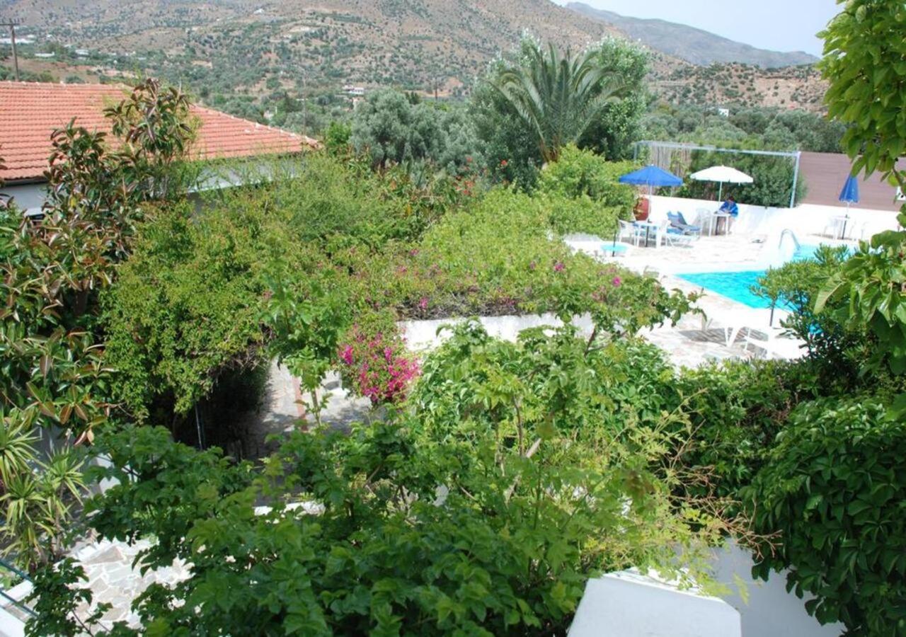 Sunningdale Hotel Agia Galini Exteriör bild