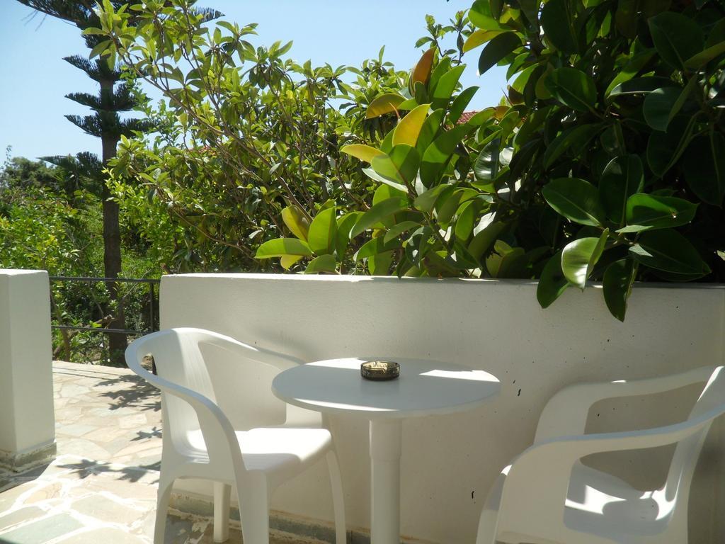 Sunningdale Hotel Agia Galini Exteriör bild